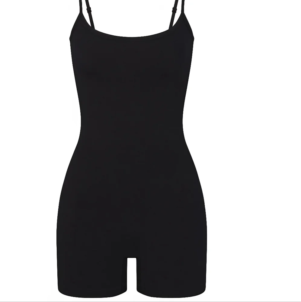 SKIMS Onsie - Picture 5 of 5